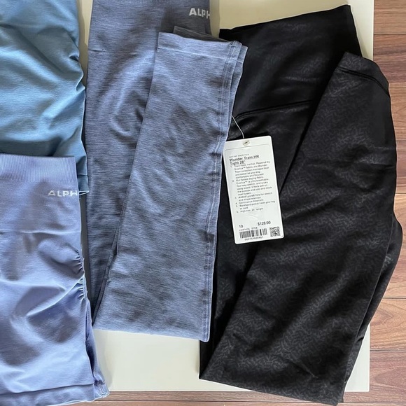 Lululemon Wunder Train High-Rise Tight 28" - Picture 2 of 3